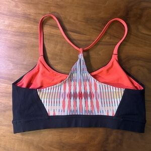 Women's Coral & black Patterned Sports Bra - Prana